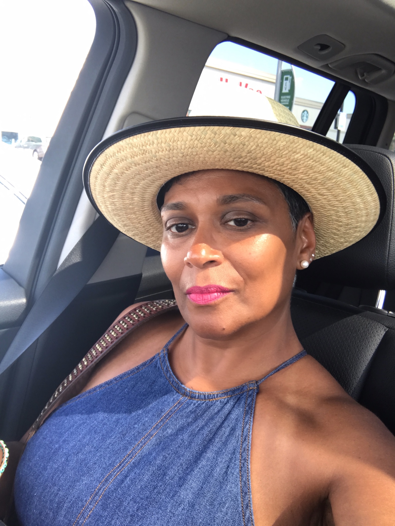 2BB09D1A-CA24-46AA-B442-D5A2B425C170