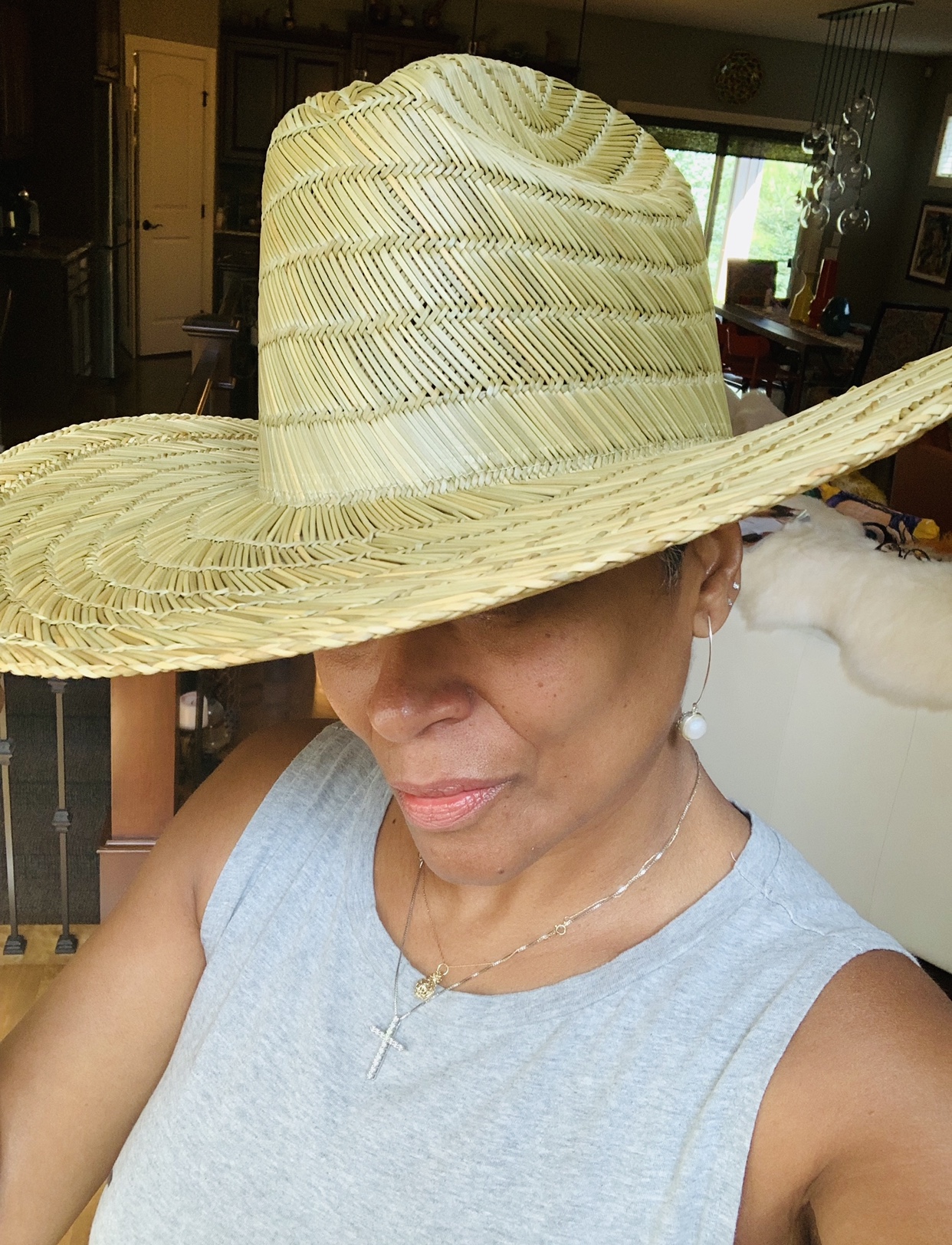 646DC019-74BB-45A6-9630-47AFBA899DE0